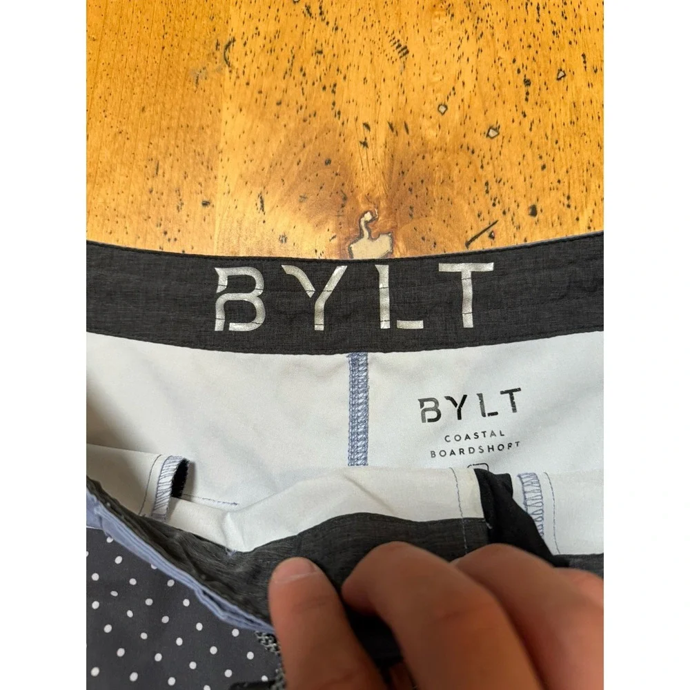 BYLT Board Shorts Mens Medium Green Costal Swim Trunks‎ Beachwear Surfing